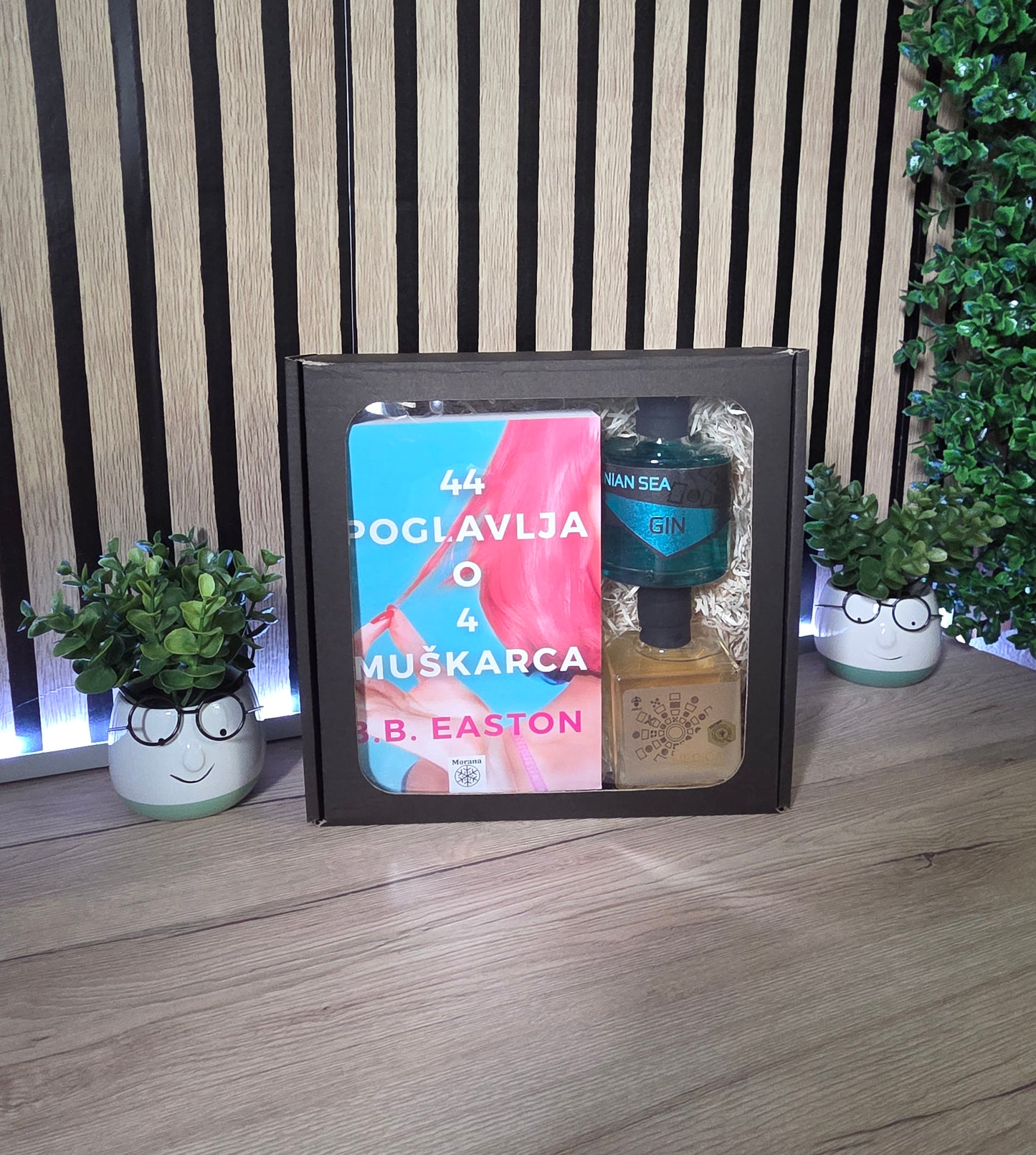 Poklon paket – 44 poglavlja o 4 muškarca
